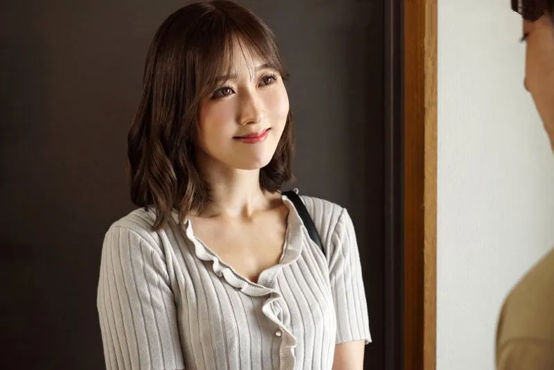 Cô vợ về nhà bố má đẻ sau cuộc cãi nhau, người chồng rủ cô bạn thân về nhà tâm sự…